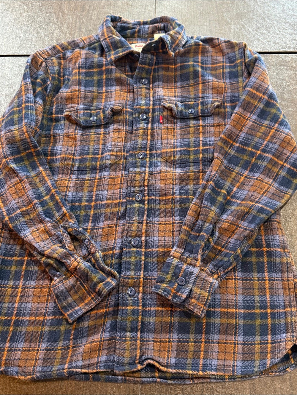 Levi’s Men's Plaid Button-Down Flannel Shirt in Navy & Brown Sz S Relaxed